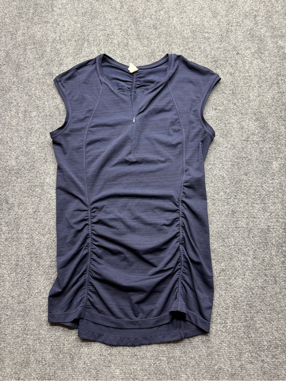 Athleta Women’s XS Zip Front Run Cyle Shirt Sleeveless Zip Pocket Navy
